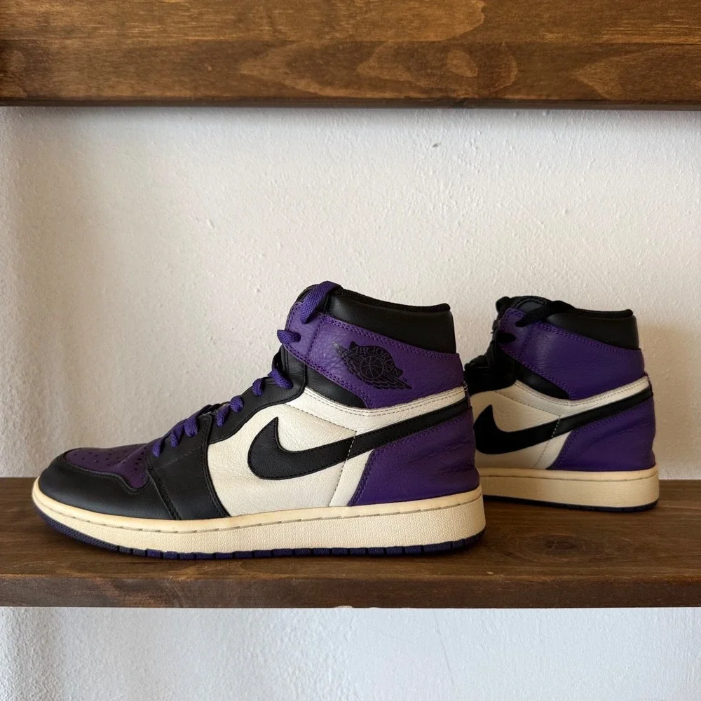 Nike Air Jordan 1 Retro High OG Court Purple Sneakers Mens Size 10 555088-501